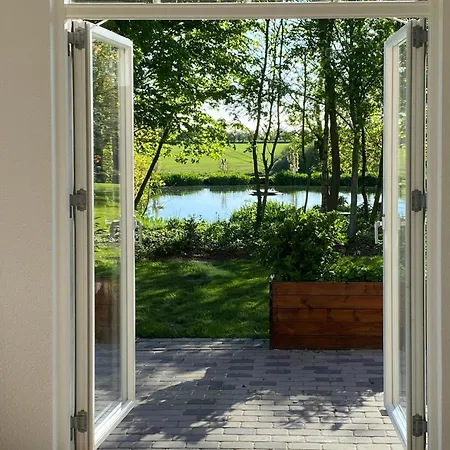 Tatil Evi Historic Cottage By The Lake In South Jutland